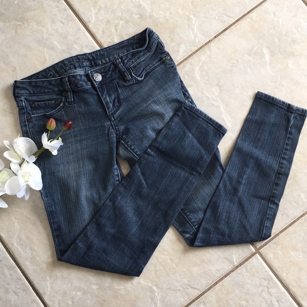 Bullhead Solana extreme skinny 1s jeans 🖤